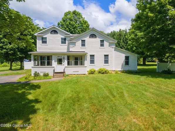 5915 Veeder Road, Slingerlands, NY 12159