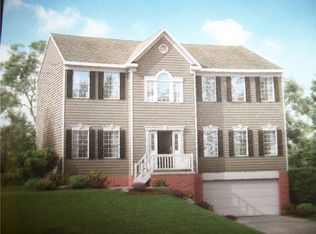519 Gardenia Dr, Rostraver, PA