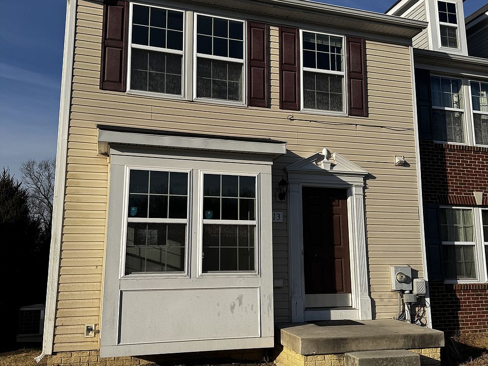 1st image of 113 Carnegie Links Dr #1