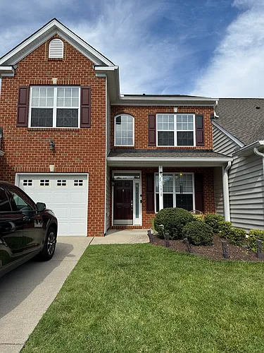 1019 Parkland Pl Photo 1