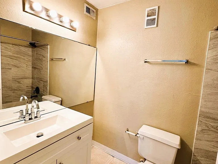 4760 Walden Cir #531 — Photo 22