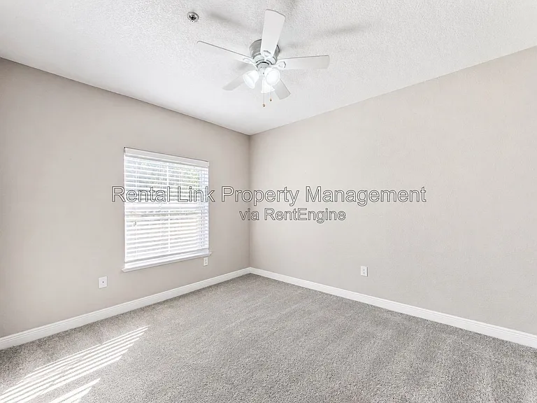11530 Villa Grand #1115 — Photo 35