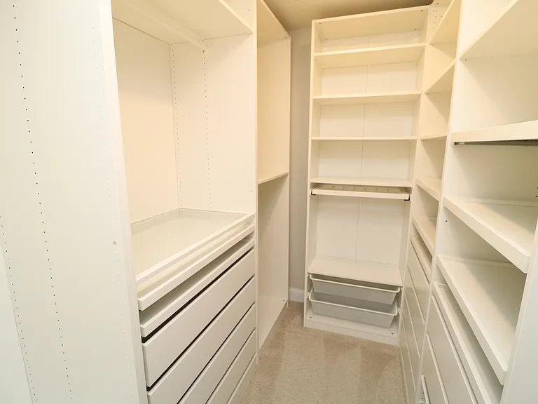 410 Boscawen Ln — Photo 29