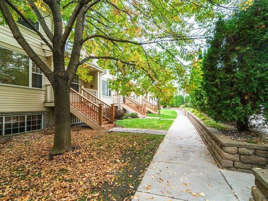 13888 52nd Ave N, Plymouth, MN 55446