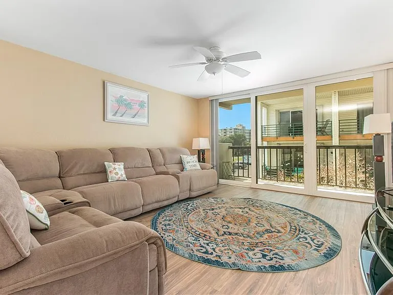 400 Island Way #212 — Photo 17