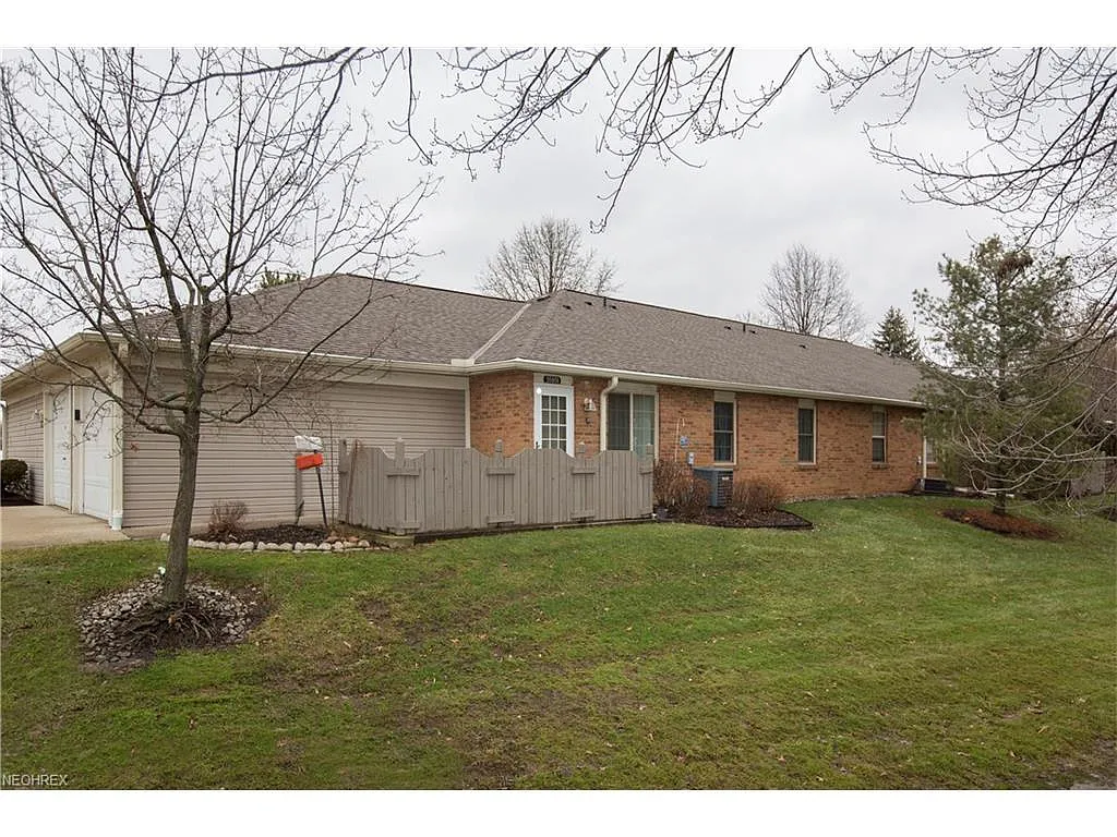 35851 Westminister Ave photo 1