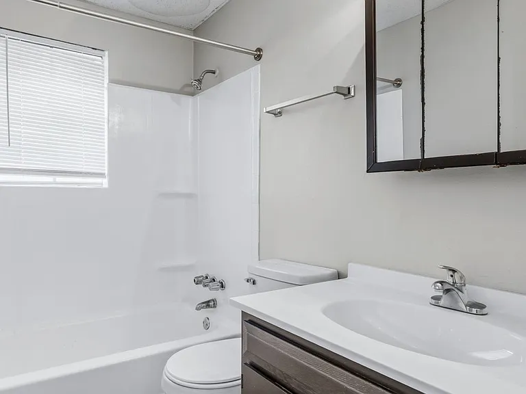 3811 Carpenter Dr — Photo 19