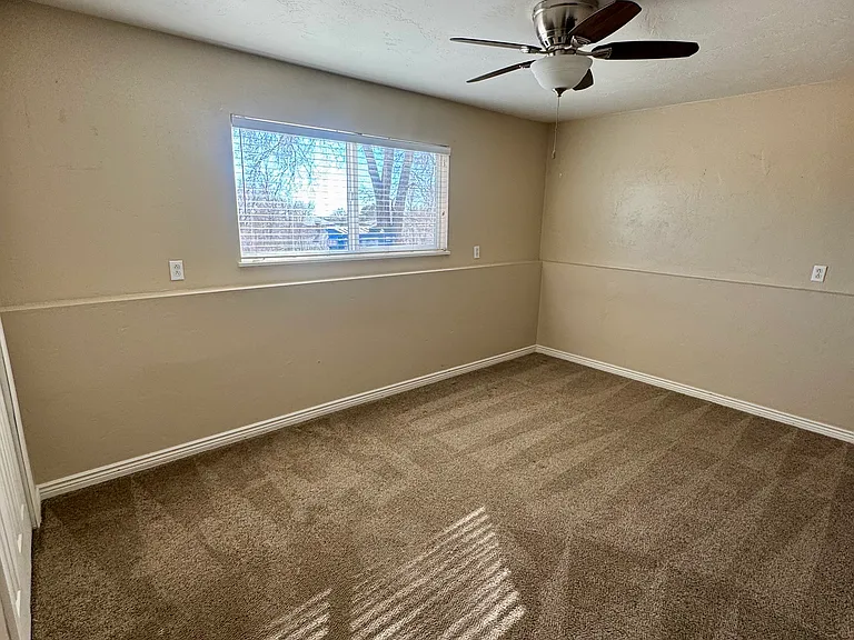 1125 Cree Dr — Photo 17