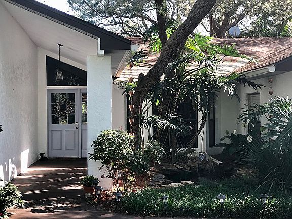 5th image of 3347 Slash Pine Dr