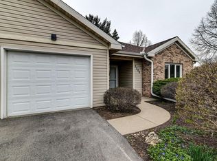 7202 Saukdale Dr, Madison, WI 53717