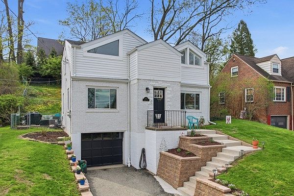 1st image of 317 Newburn Dr