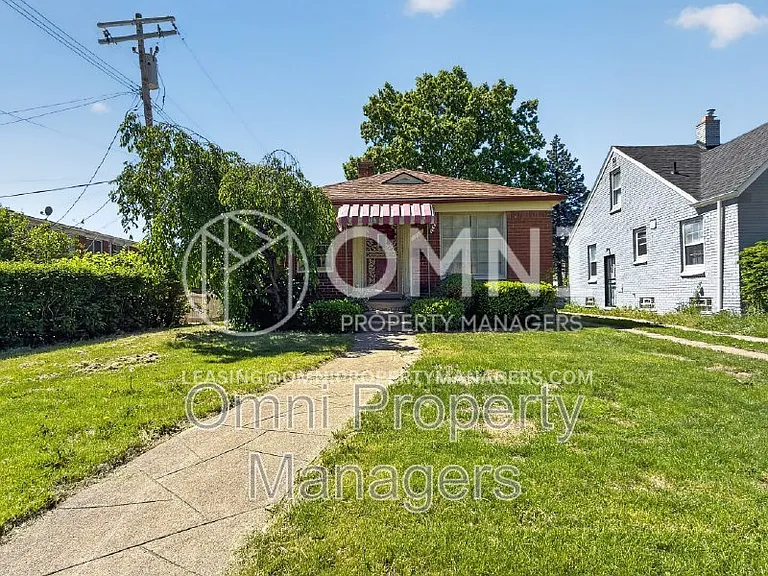 11529 Roxbury St — Photo 21