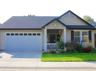 2887 E Pine Holw, Eagle, ID 83616