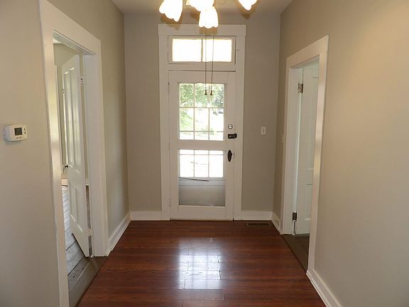 3rd image of 623 Woodland Ave