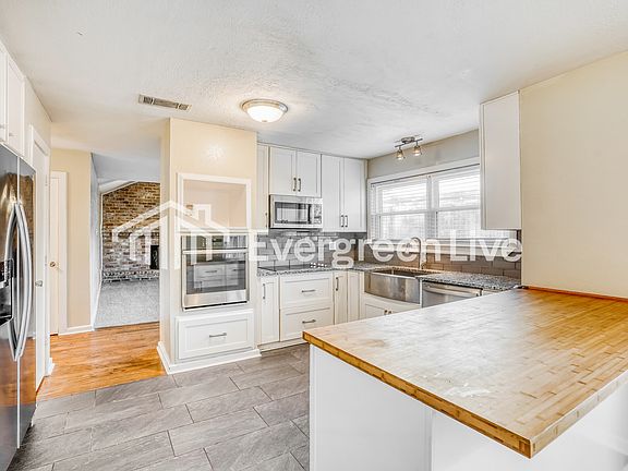 5th image of 17828 Cluster Ct