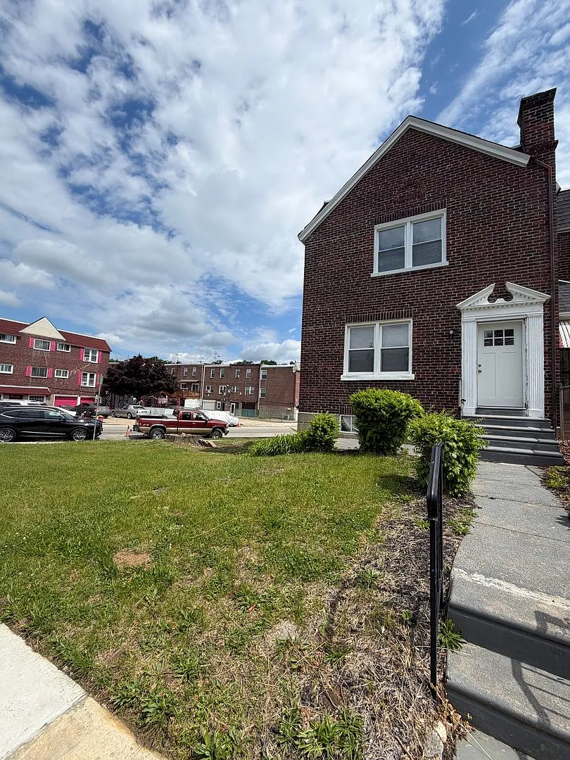 7925 Cedarbrook Avenue — Photo 1