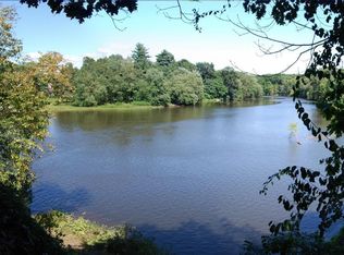 200 Leggs Mills Rd, Lake Katrine, NY 12449