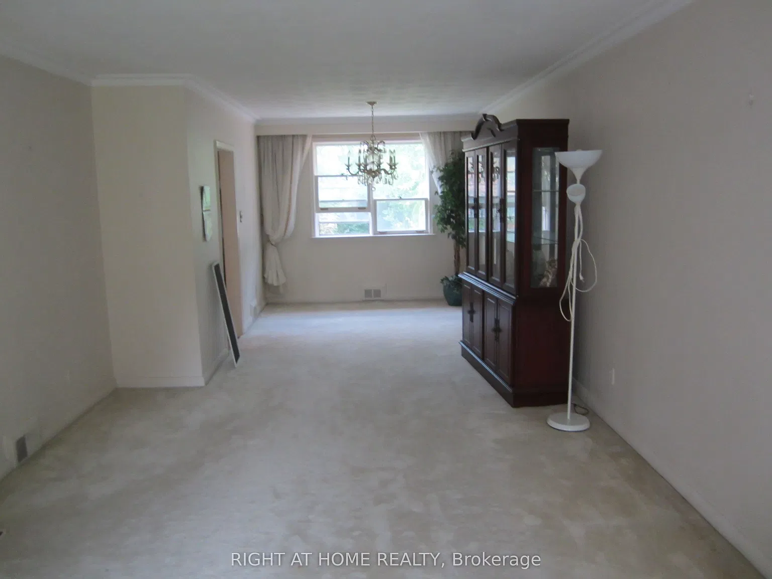 3 bed, $2,950 — Photo 4