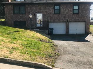 2439 Iven Rd, Jefferson City, MO 65101