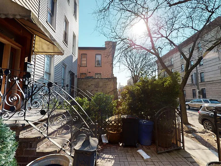 66 Granite St #3 — Photo 13