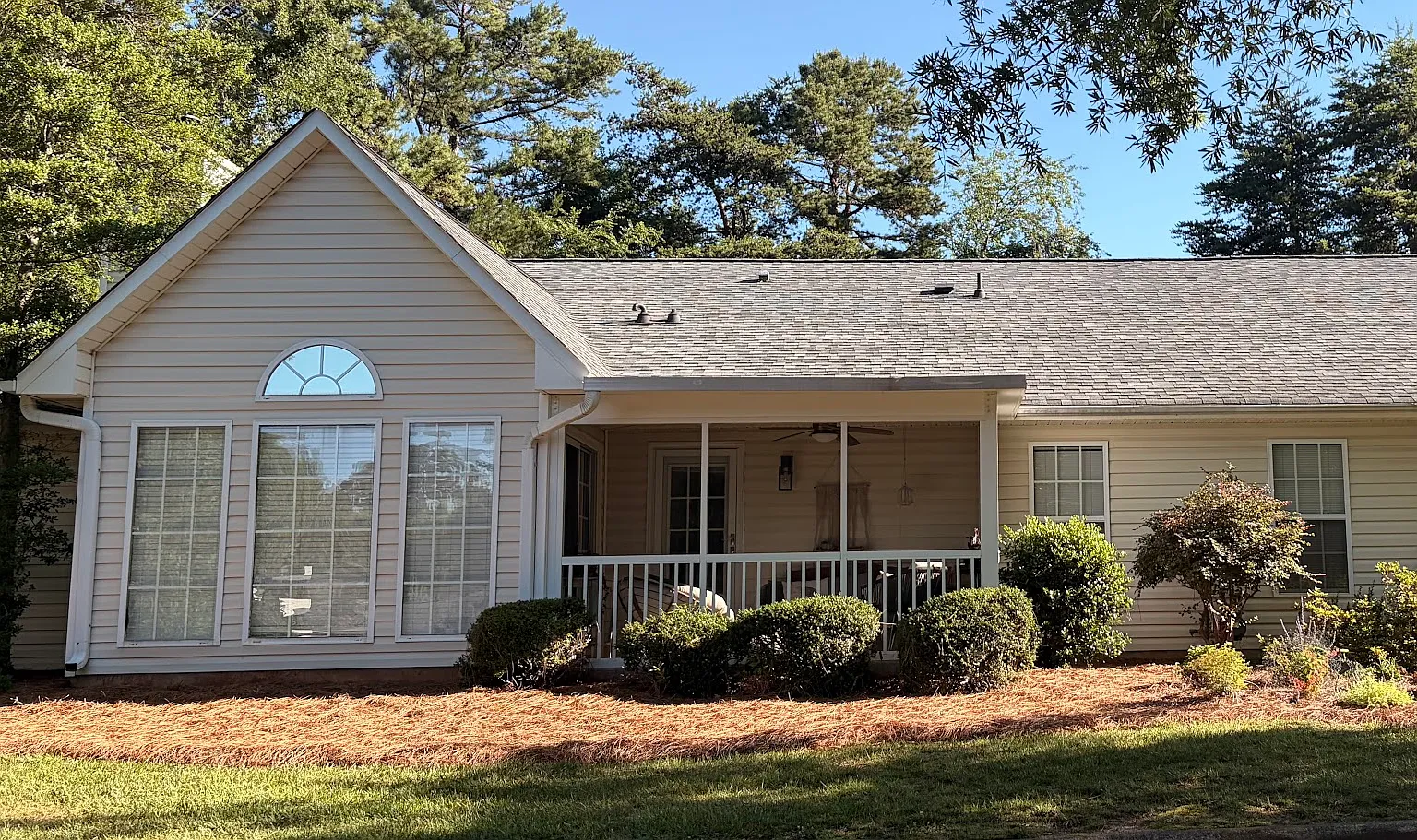 21140 Cold Spring Ln — Photo 2