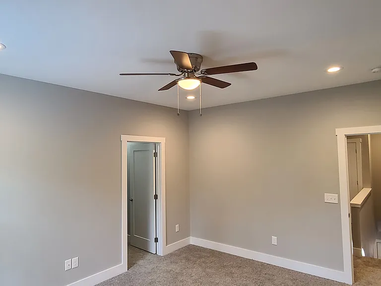 109 Stone Dr #100 — Photo 15