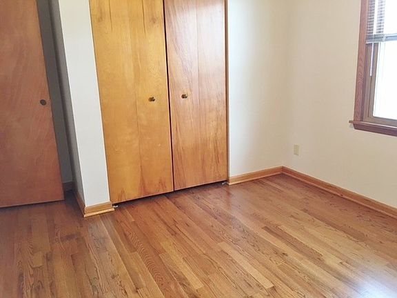 3 Bedrooms- All Hardwood