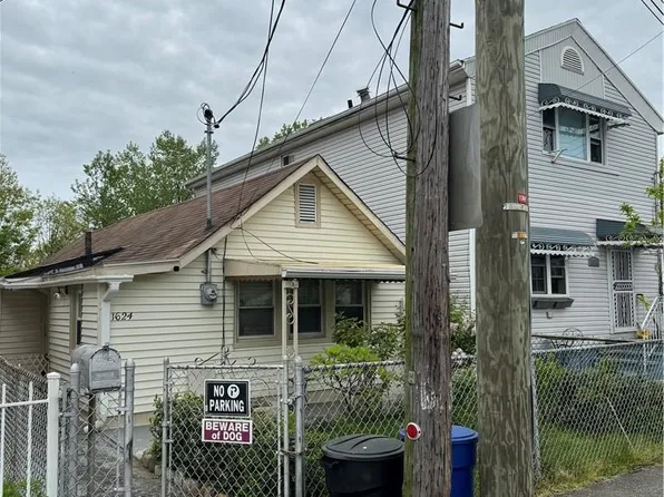 1624 harding park, Bronx, NY 10473