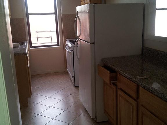 3rd image of 2491 Bedford Ave APT 4M