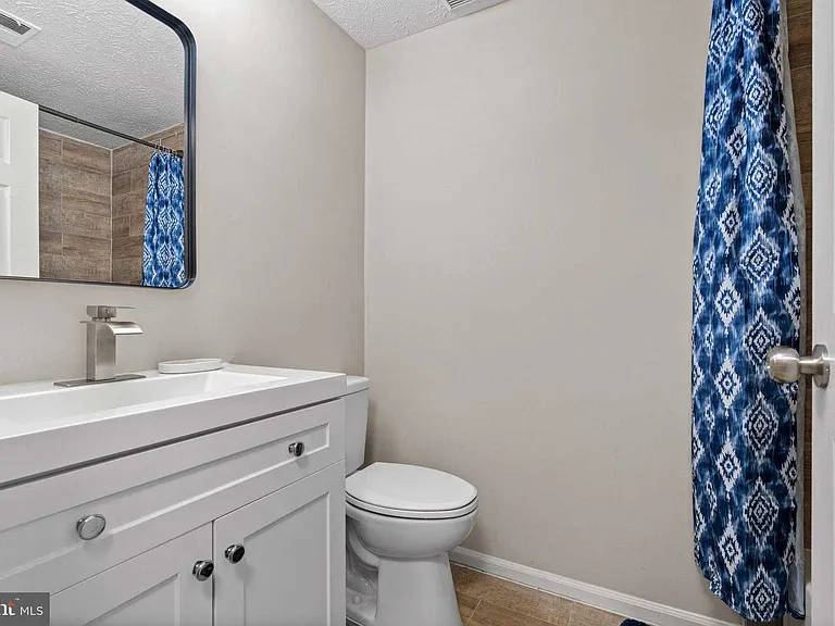 501 Palmtree Dr #3 — Photo 7