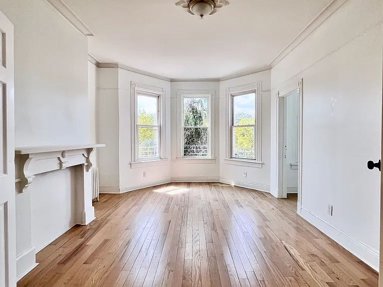 1311 Prospect Ave #3 — Photo 5