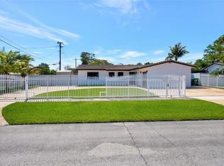 16210 SW 97th Ct, Miami, FL 33157