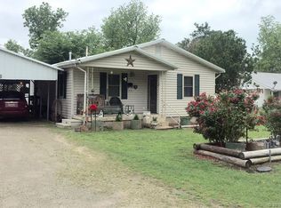 214 E McGee Ave, Eufaula, OK 74432