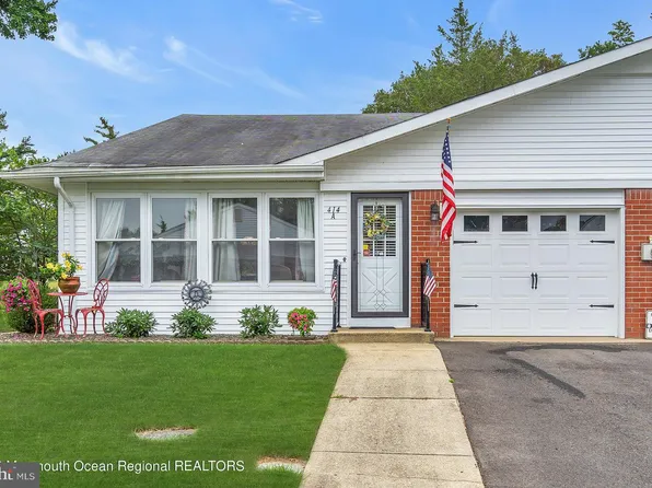 414 Highland Dr #A, Manchester Township, NJ 08759