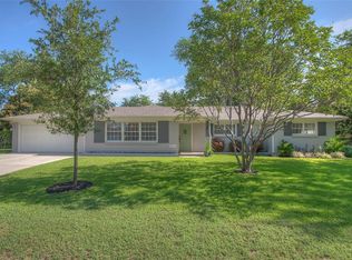 6408 Dakar Rd, Fort Worth, TX 76116