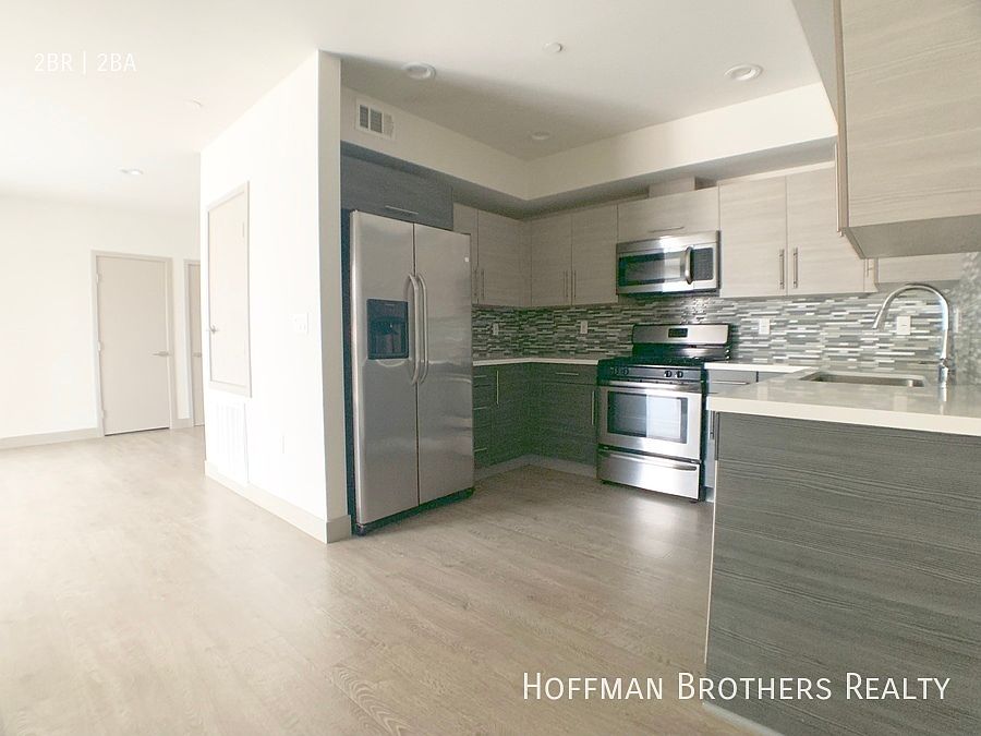 1st image of 11755 Culver Blvd APT 202
