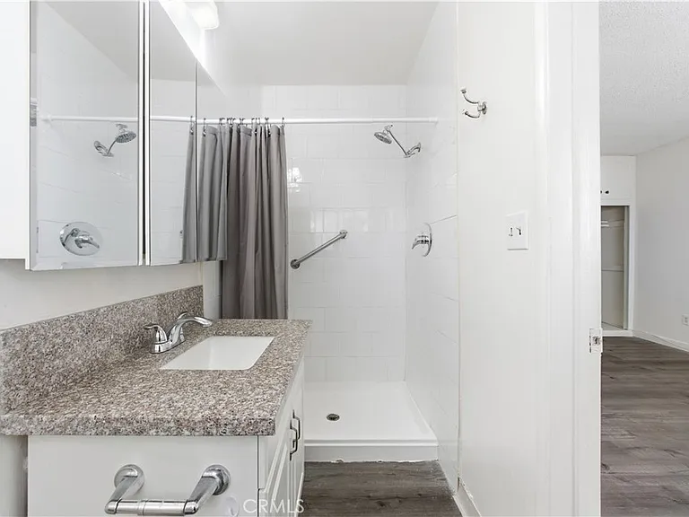 5168 Yarmouth Ave #5 — Photo 14