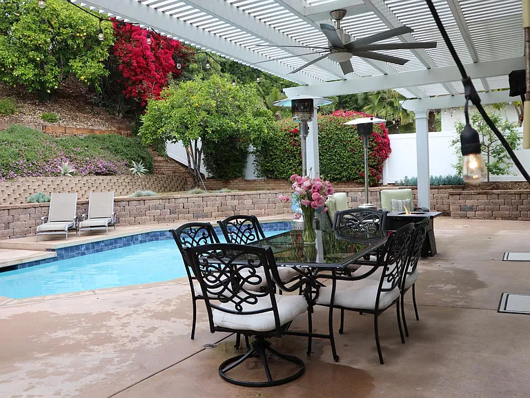 5924 Quiet Slope Dr — Photo 2