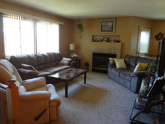 4th image of 1518 128th Ln NE