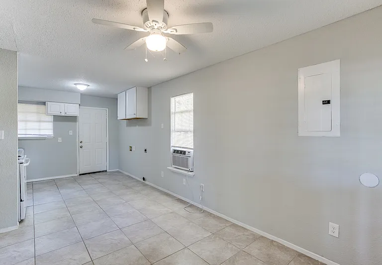 510 Frazier St — Photo 1