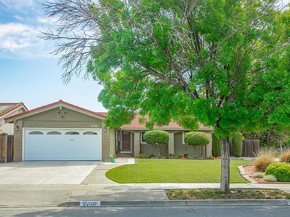 2nd image of 5748 Tonopah Dr