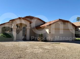 2283 E Smoke Tree Rd, Gilbert, AZ 85296