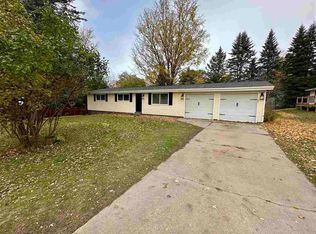 109 Mary St, East Jordan, MI 49727