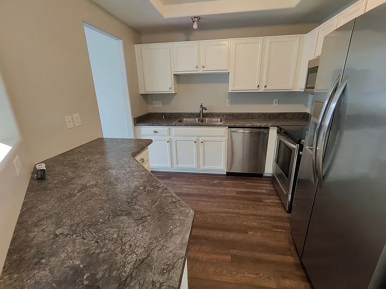 14244 S Daisyfield Dr — Photo 8