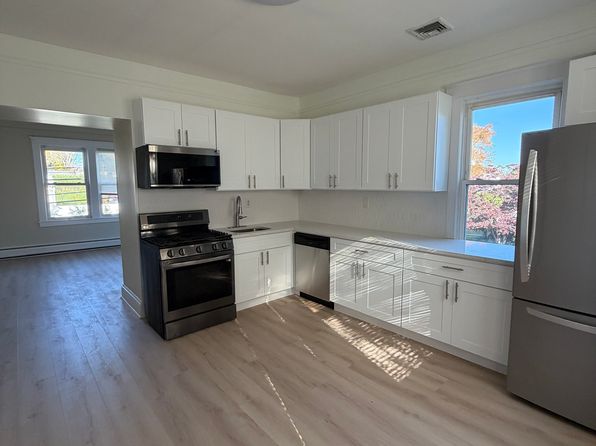 115 Paris Ave #2