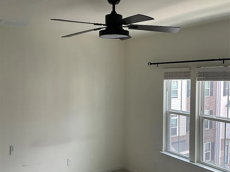 6222 Cleburne Ct — Photo 13