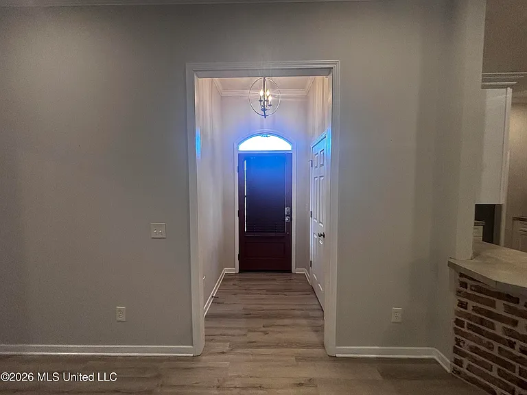 1234 Addison Ln — Photo 2