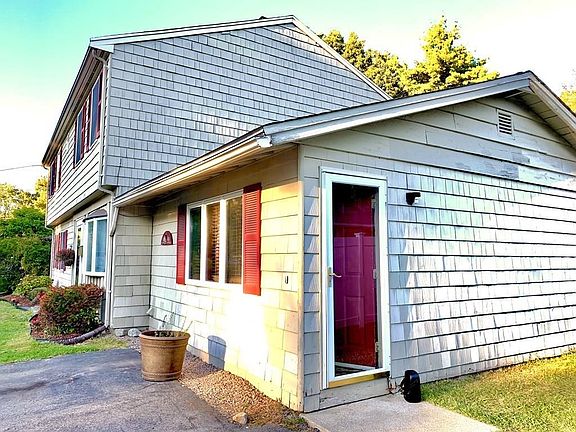 4th image of 34 Bradford St