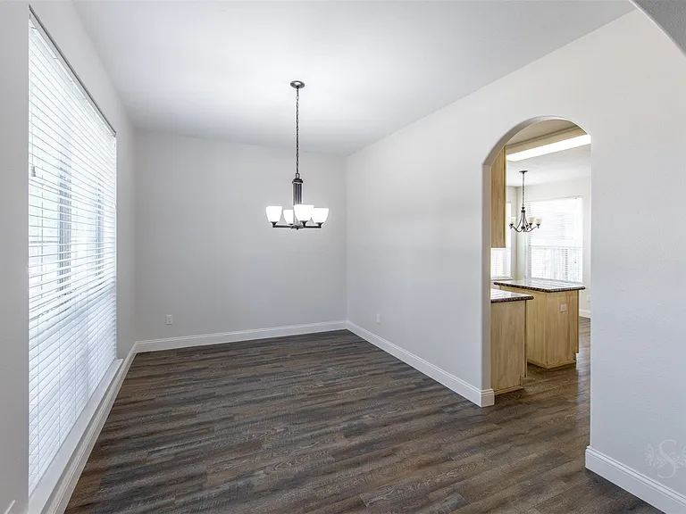 2911 Ledgeside Ct — Photo 4