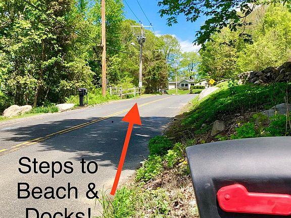 200 feet from your driveway to your private beach and docks!